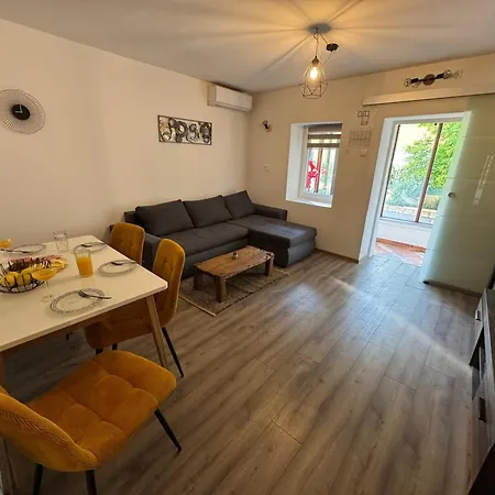 With Parking Space Kostrena, Rijeka - 20958 *