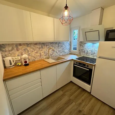 With Parking Space Kostrena, Rijeka - 20958 *